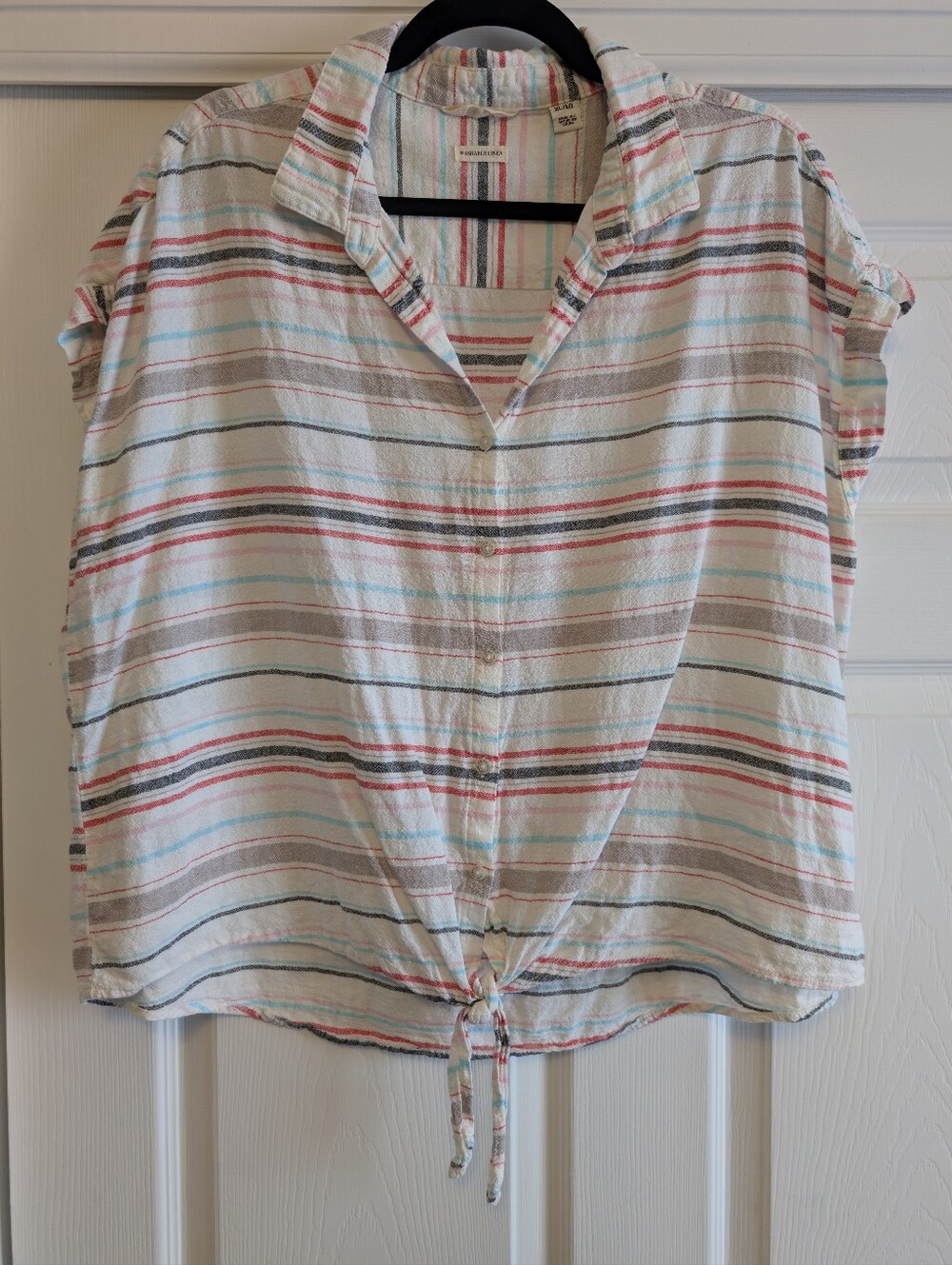 Weatherproof Vintage Linen Tie Button Down Blouse